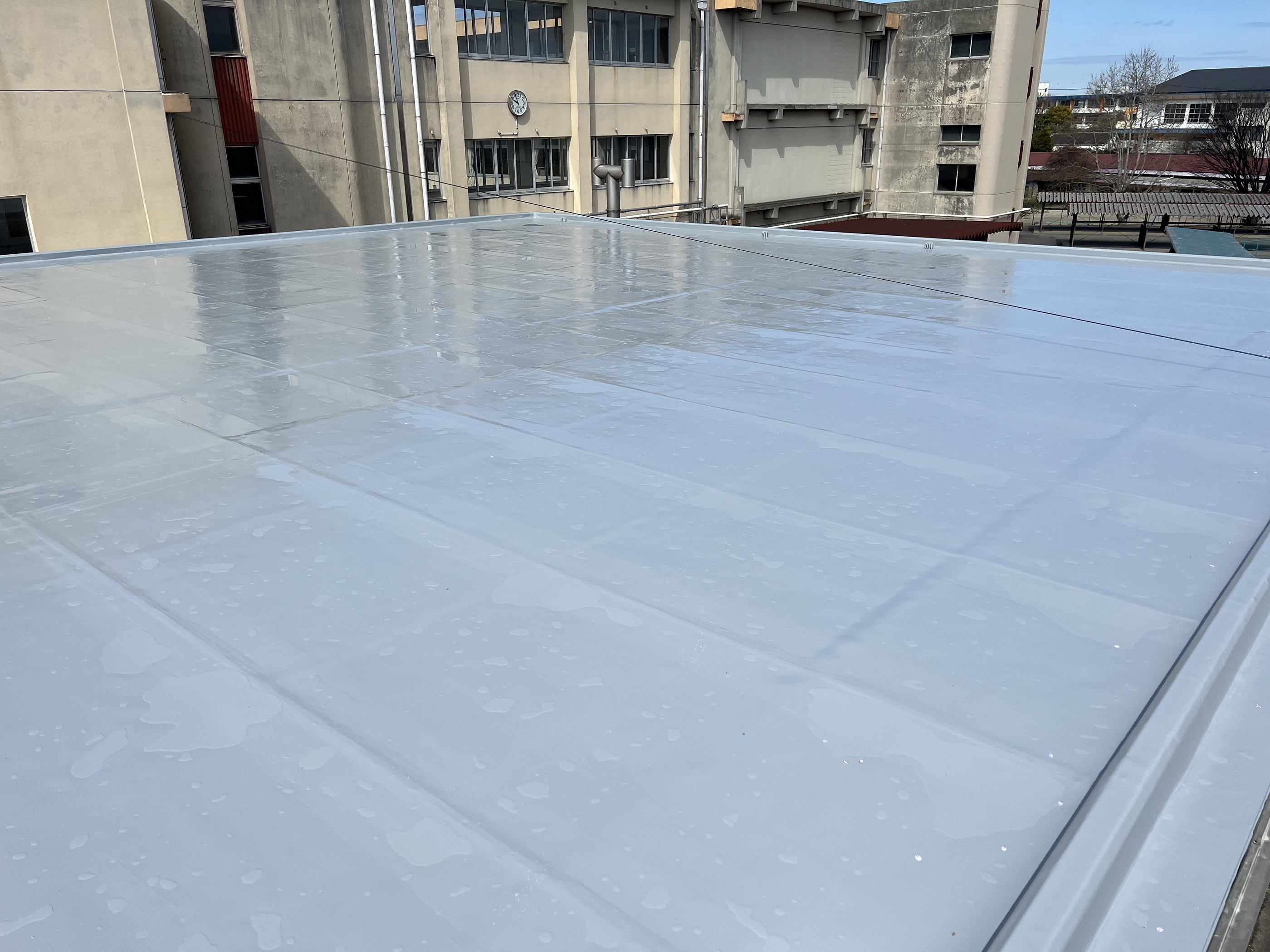 平坂中学校　給食室屋根防水工事